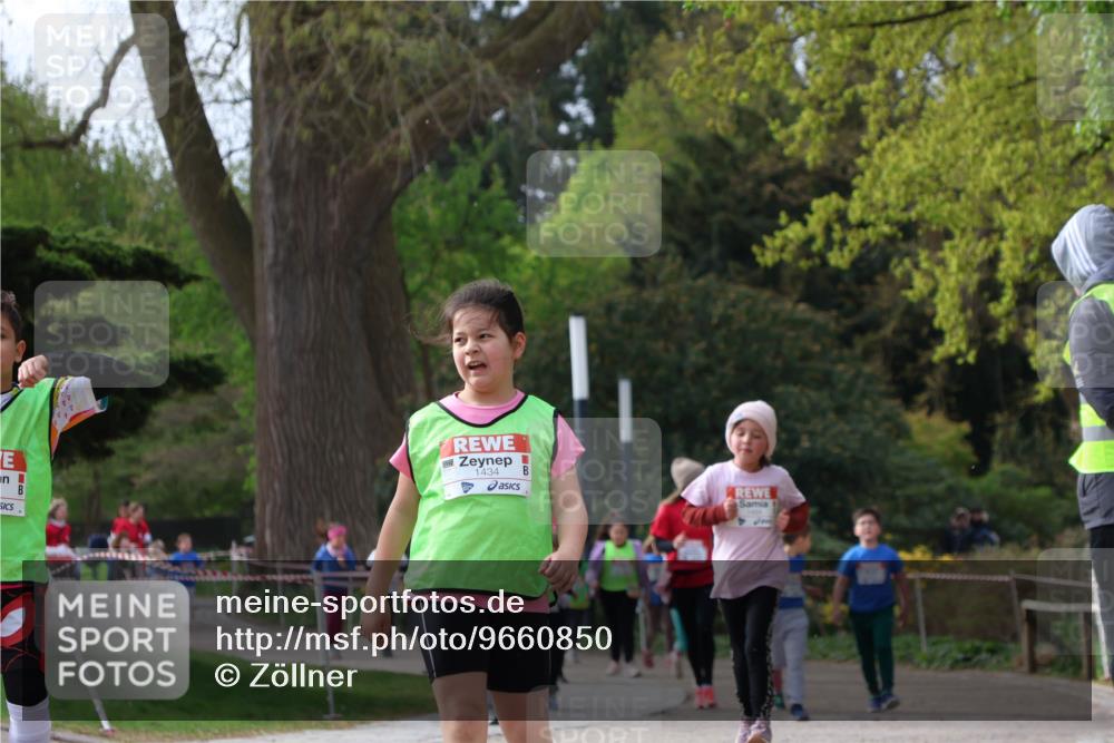 25.04.2026 - Das Zehntel Zöllner http://msf.ph/oto/9660850 25.04.2026 07:50:54 Laufen 1434 meine-sportfotos.de