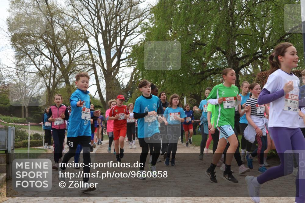 25.04.2026 - Das Zehntel Zöllner http://msf.ph/oto/9660858 25.04.2026 13:47:00 Laufen 28, 15396 meine-sportfotos.de