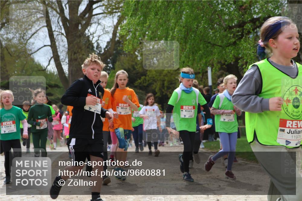 25.04.2026 - Das Zehntel Zöllner http://msf.ph/oto/9660881 25.04.2026 11:44:23 Laufen 1263, 12131, 1949, 11976 meine-sportfotos.de