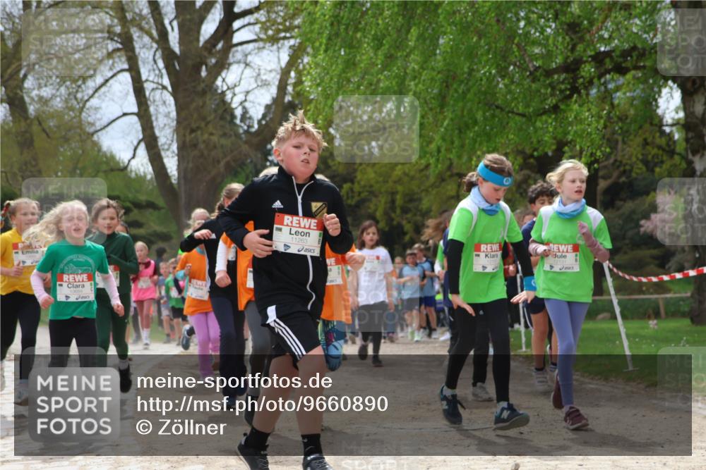25.04.2026 - Das Zehntel Zöllner http://msf.ph/oto/9660890 25.04.2026 11:44:24 Laufen 10684, 11263, 12131 meine-sportfotos.de
