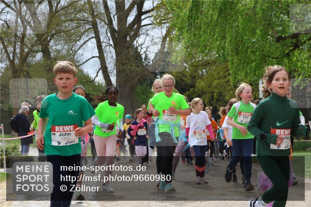 25.04.2026 - Das Zehntel Zöllner http://msf.ph/oto/9660980 25.04.2026 11:44:26 Laufen 10622, 12111, 0004 meine-sportfotos.de