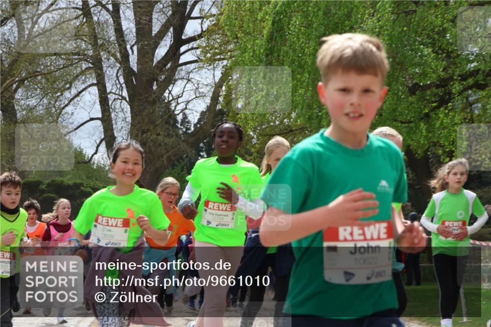 25.04.2026 - Das Zehntel Zöllner http://msf.ph/oto/9661010 25.04.2026 11:44:27 Laufen 2003, 13039, 12729, 10622, 15 meine-sportfotos.de