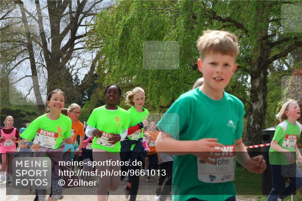 25.04.2026 - Das Zehntel Zöllner http://msf.ph/oto/9661013 25.04.2026 11:44:27 Laufen 13039, 1272, 12799, 10622, 12111 meine-sportfotos.de