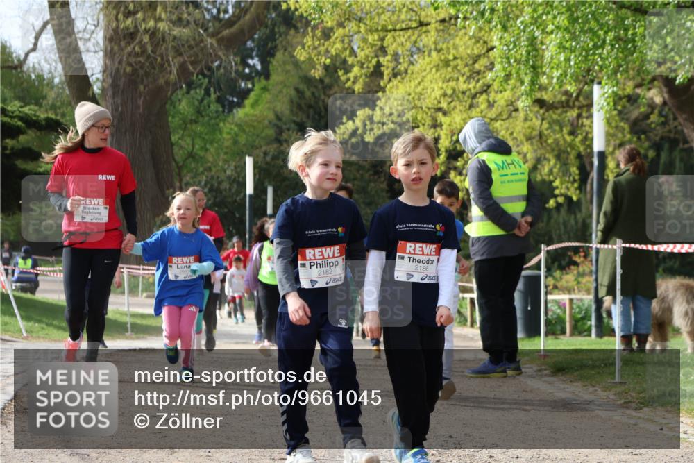 25.04.2026 - Das Zehntel Zöllner http://msf.ph/oto/9661045 25.04.2026 07:51:09 Laufen 2182, 2186 meine-sportfotos.de
