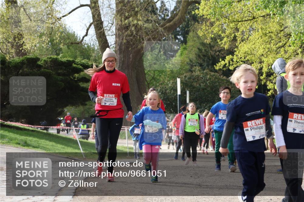 25.04.2026 - Das Zehntel Zöllner http://msf.ph/oto/9661051 25.04.2026 07:51:10 Laufen 2080, 2182, 2186 meine-sportfotos.de