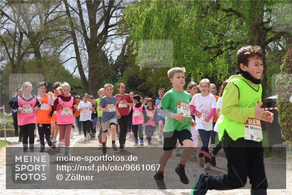 25.04.2026 - Das Zehntel Zöllner http://msf.ph/oto/9661067 25.04.2026 11:44:29 Laufen 10625, 12003 meine-sportfotos.de