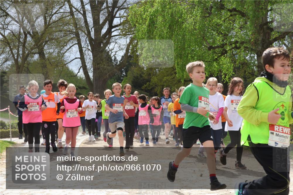 25.04.2026 - Das Zehntel Zöllner http://msf.ph/oto/9661070 25.04.2026 11:44:29 Laufen 12003 meine-sportfotos.de