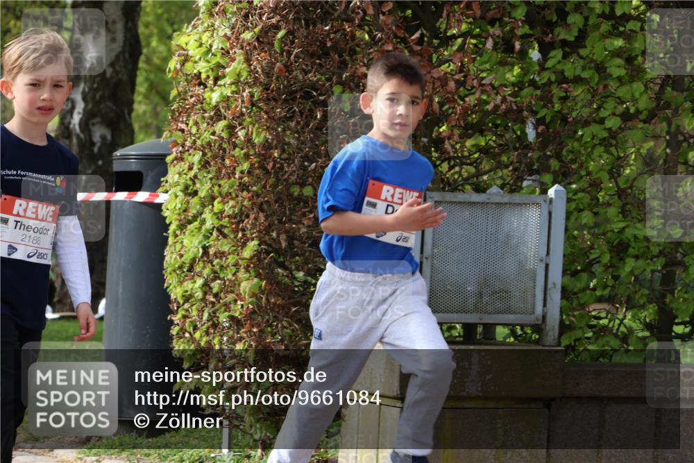 25.04.2026 - Das Zehntel Zöllner http://msf.ph/oto/9661084 25.04.2026 07:51:11 Laufen 2186 meine-sportfotos.de