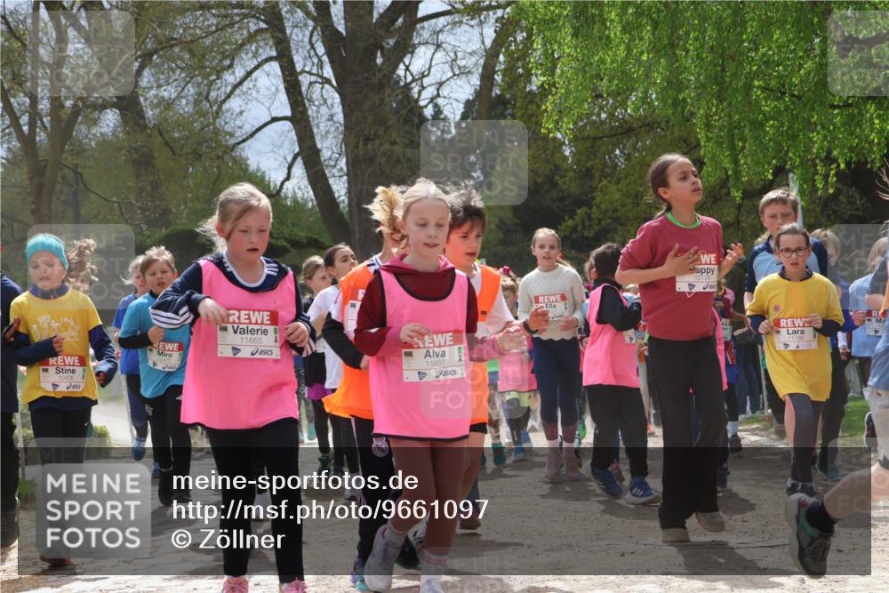25.04.2026 - Das Zehntel Zöllner http://msf.ph/oto/9661097 25.04.2026 11:44:30 Laufen 488, 10406, 11655, 11651, 12128 meine-sportfotos.de