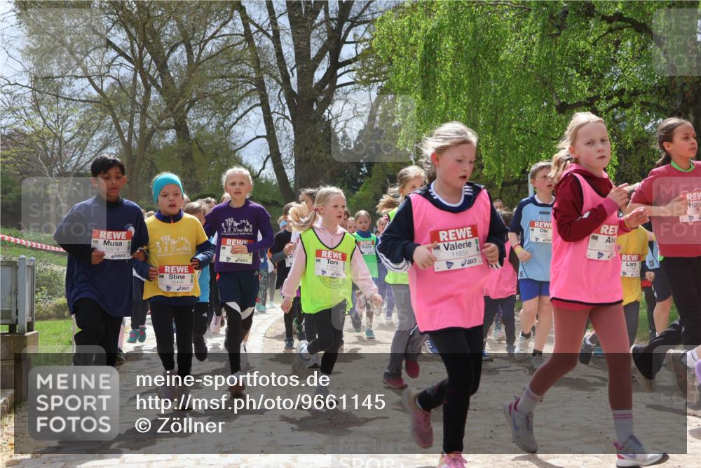 25.04.2026 - Das Zehntel Zöllner http://msf.ph/oto/9661145 25.04.2026 11:44:31 Laufen 11979, 11655, 10219, 428, 10406, 116 meine-sportfotos.de