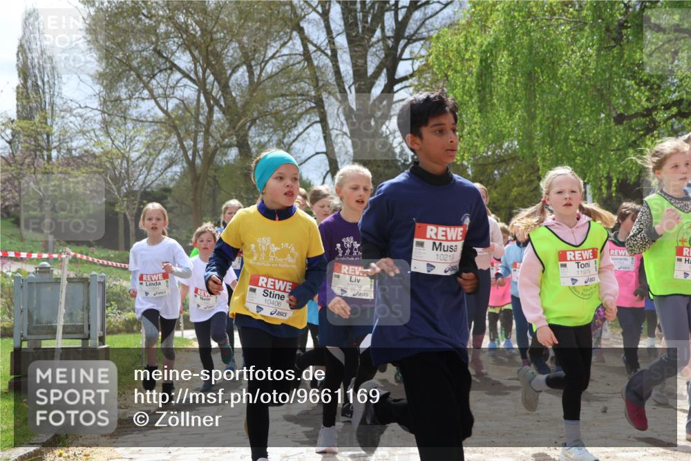 25.04.2026 - Das Zehntel Zöllner http://msf.ph/oto/9661169 25.04.2026 11:44:32 Laufen 128, 10406, 488, 10374, 10219, 11979 meine-sportfotos.de
