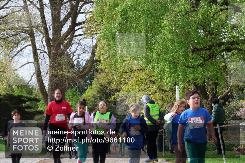 25.04.2026 - Das Zehntel Zöllner http://msf.ph/oto/9661180 25.04.2026 07:51:16 Laufen 2082 meine-sportfotos.de