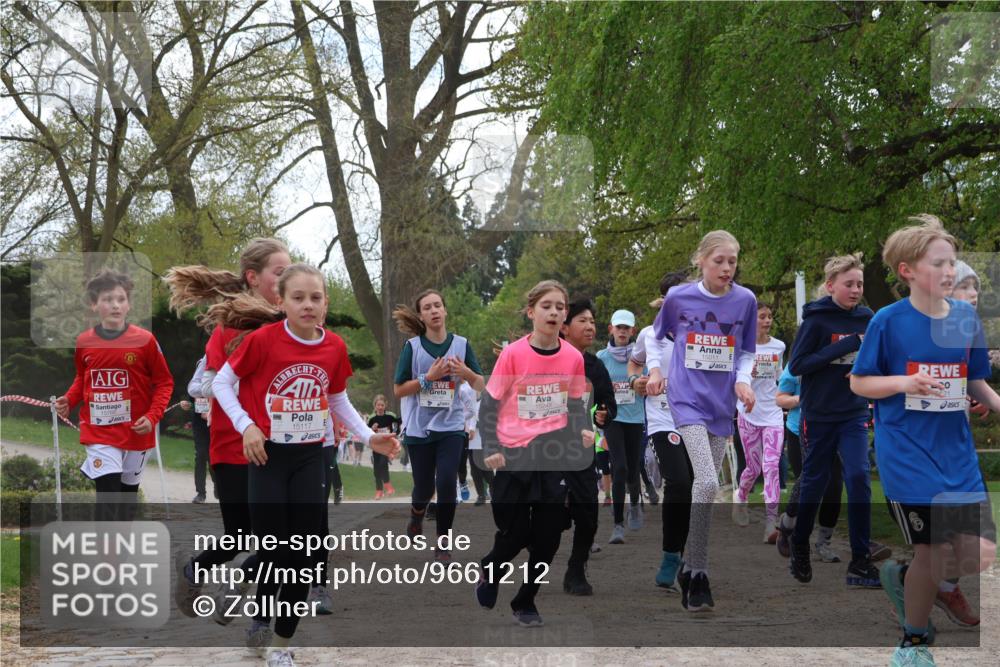 25.04.2026 - Das Zehntel Zöllner http://msf.ph/oto/9661212 25.04.2026 13:47:11 Laufen 0, 15117, 15011, 15248 meine-sportfotos.de