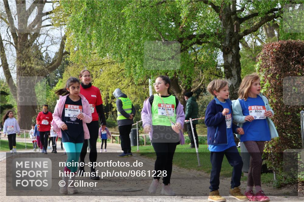 25.04.2026 - Das Zehntel Zöllner http://msf.ph/oto/9661228 25.04.2026 07:51:19 Laufen 1120, 2088 meine-sportfotos.de