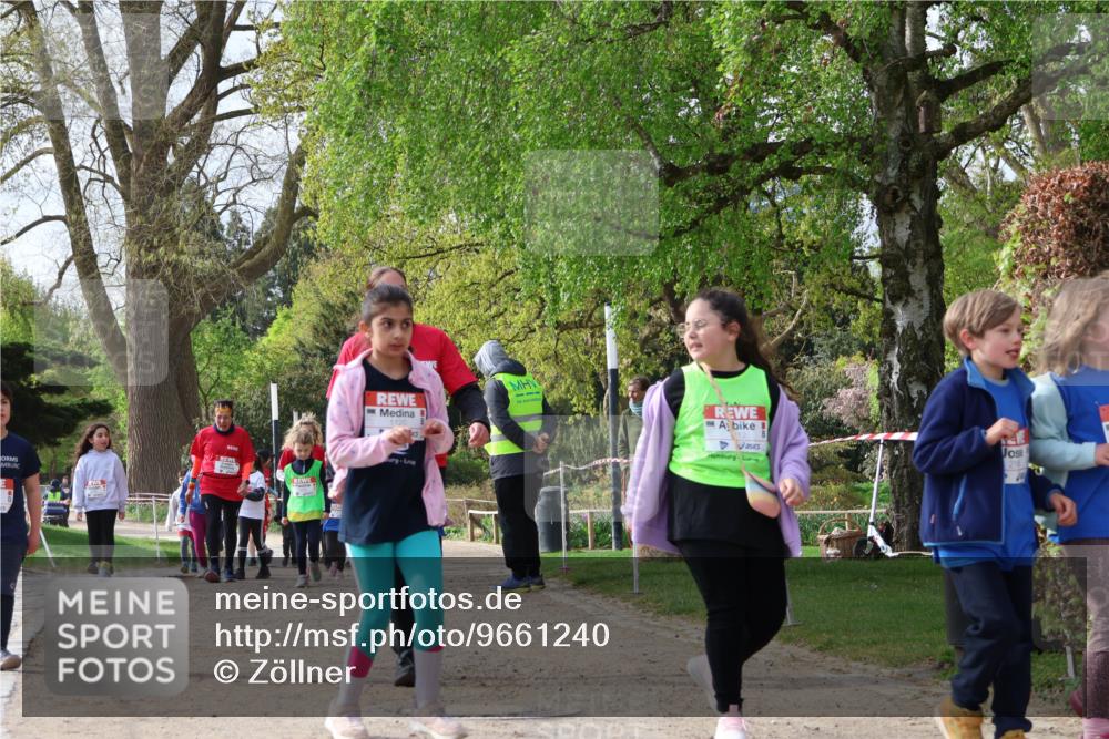 25.04.2026 - Das Zehntel Zöllner http://msf.ph/oto/9661240 25.04.2026 07:51:19 Laufen 1120, 12 meine-sportfotos.de