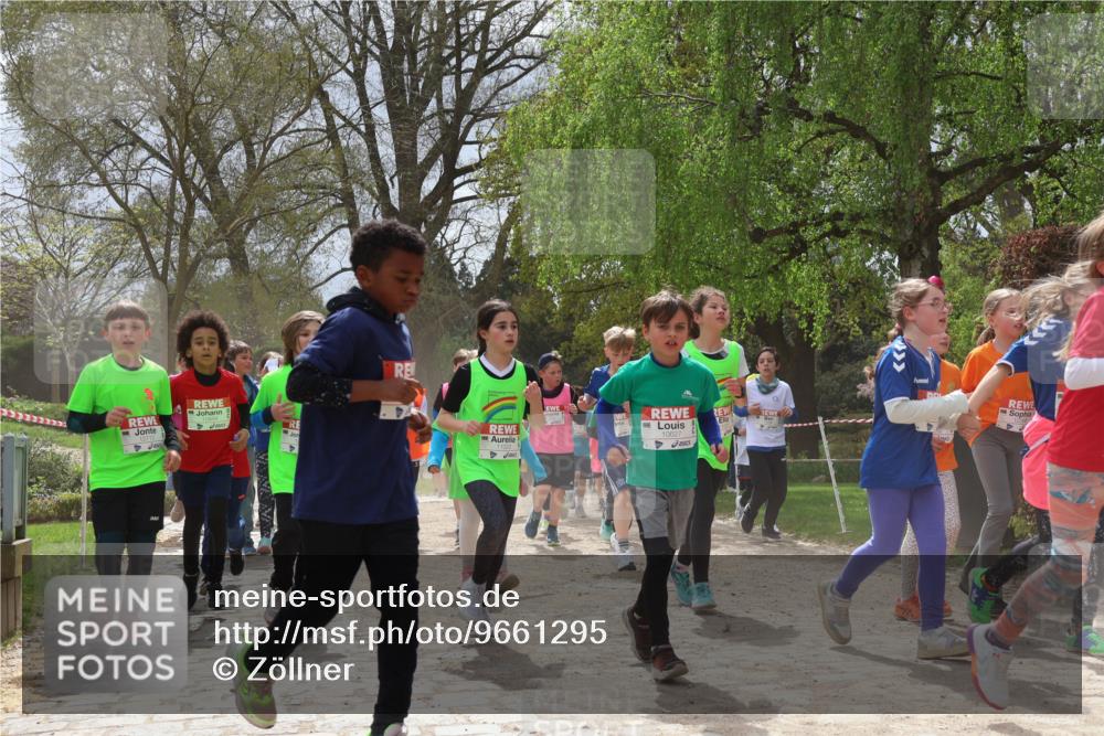 25.04.2026 - Das Zehntel Zöllner http://msf.ph/oto/9661295 25.04.2026 11:44:36 Laufen 10627 meine-sportfotos.de