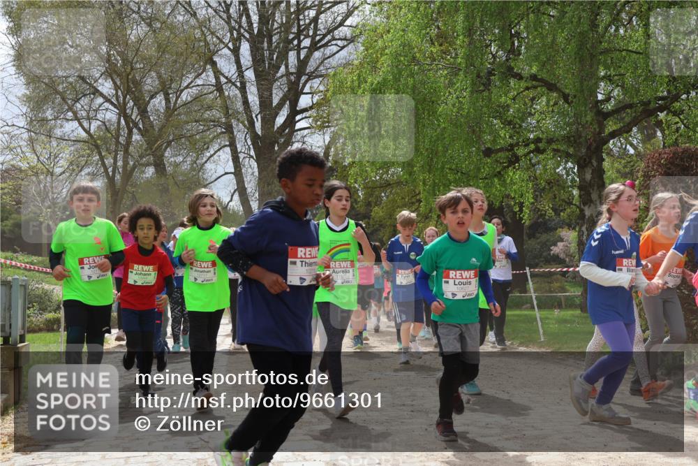 25.04.2026 - Das Zehntel Zöllner http://msf.ph/oto/9661301 25.04.2026 11:44:36 Laufen 10011, 11022 meine-sportfotos.de