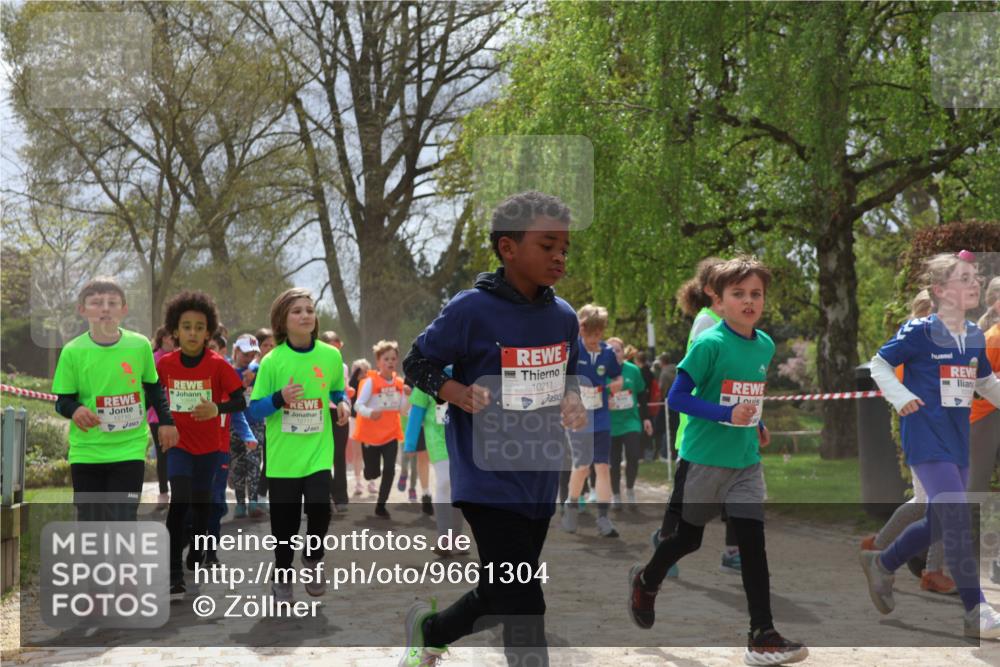 25.04.2026 - Das Zehntel Zöllner http://msf.ph/oto/9661304 25.04.2026 11:44:36 Laufen 12710, 10040, 12717, 10211 meine-sportfotos.de