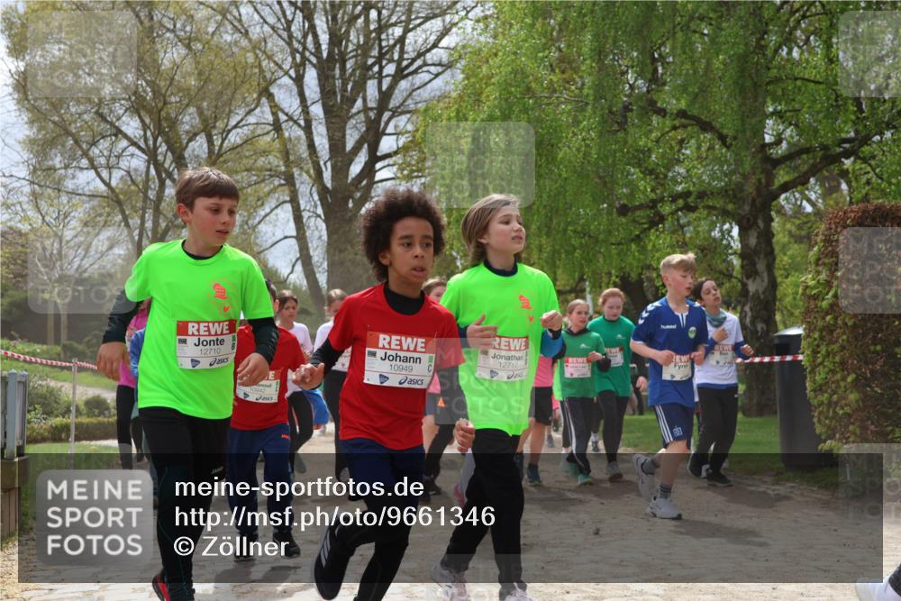 25.04.2026 - Das Zehntel Zöllner http://msf.ph/oto/9661346 25.04.2026 11:44:37 Laufen 12710, 10942, 10949, 12717 meine-sportfotos.de