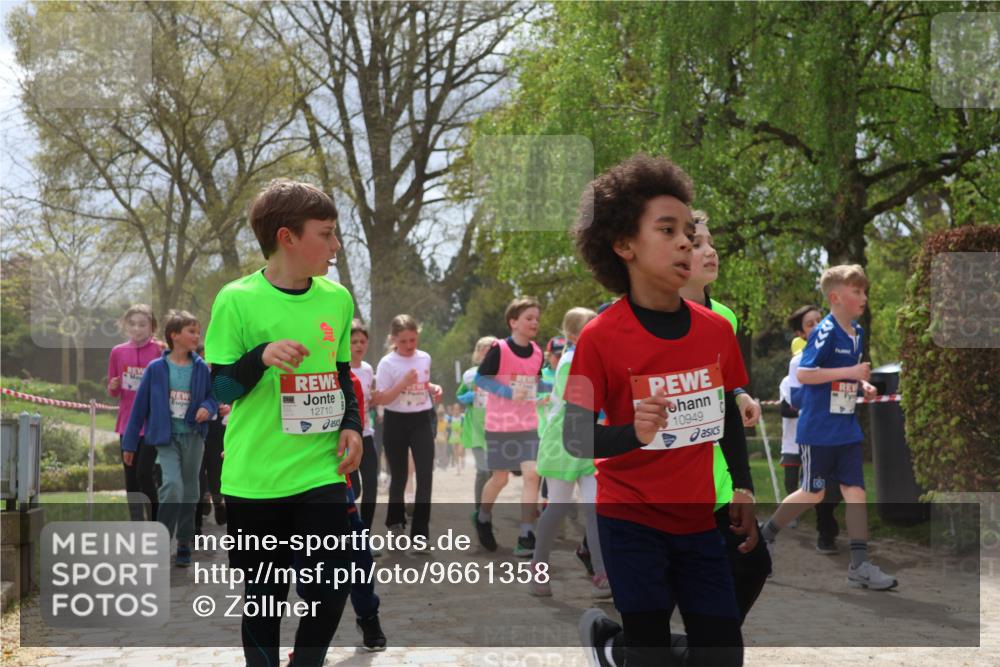 25.04.2026 - Das Zehntel Zöllner http://msf.ph/oto/9661358 25.04.2026 11:44:38 Laufen 12710, 10949 meine-sportfotos.de