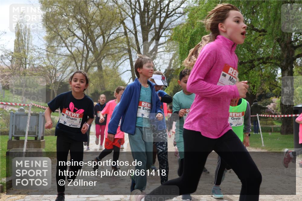 25.04.2026 - Das Zehntel Zöllner http://msf.ph/oto/9661418 25.04.2026 11:44:40 Laufen 10284, 10, 10480, 10772 meine-sportfotos.de