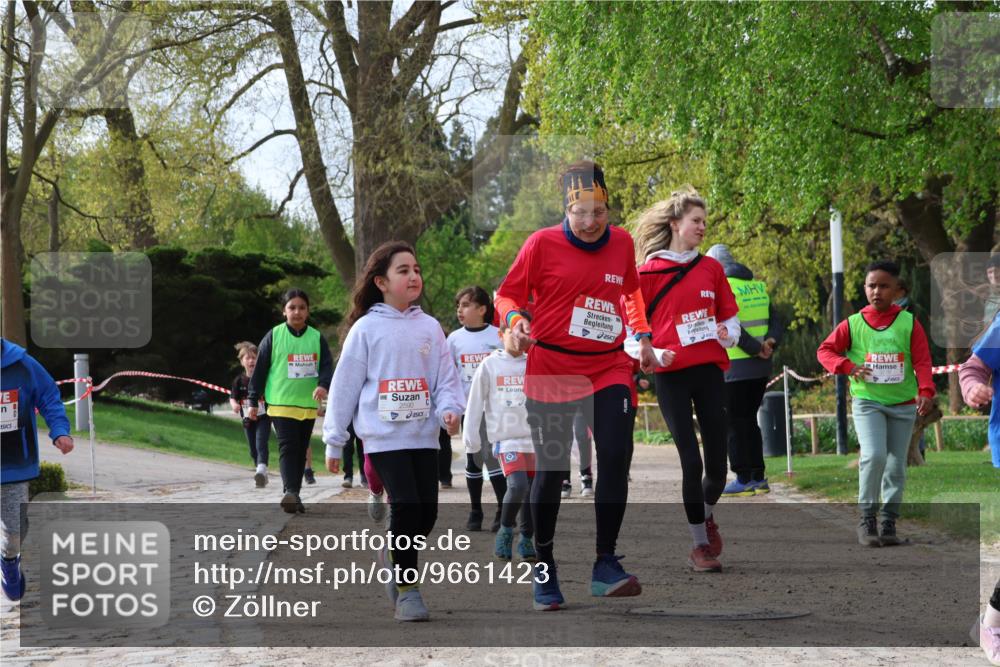 25.04.2026 - Das Zehntel Zöllner http://msf.ph/oto/9661423 25.04.2026 07:51:29 Laufen  meine-sportfotos.de