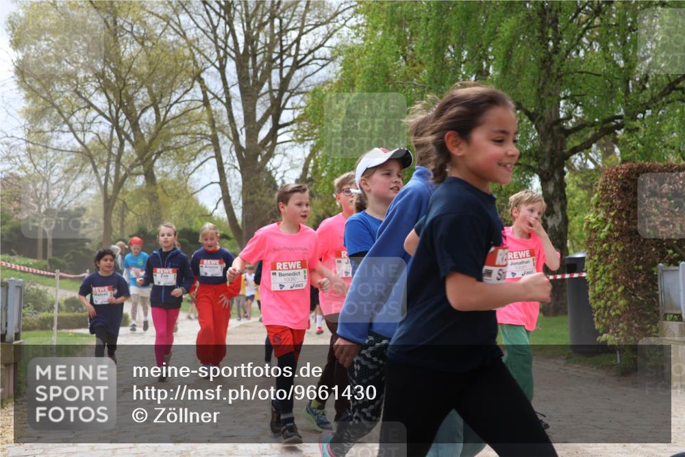 25.04.2026 - Das Zehntel Zöllner http://msf.ph/oto/9661430 25.04.2026 11:44:41 Laufen 10081 meine-sportfotos.de