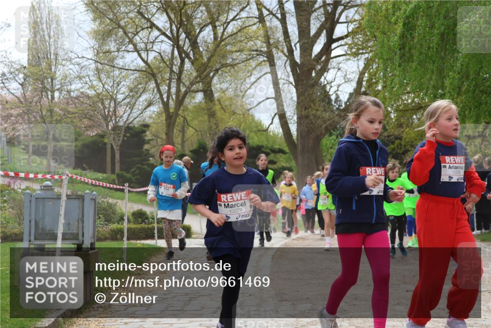 25.04.2026 - Das Zehntel Zöllner http://msf.ph/oto/9661469 25.04.2026 11:44:43 Laufen 10222, 10226 meine-sportfotos.de