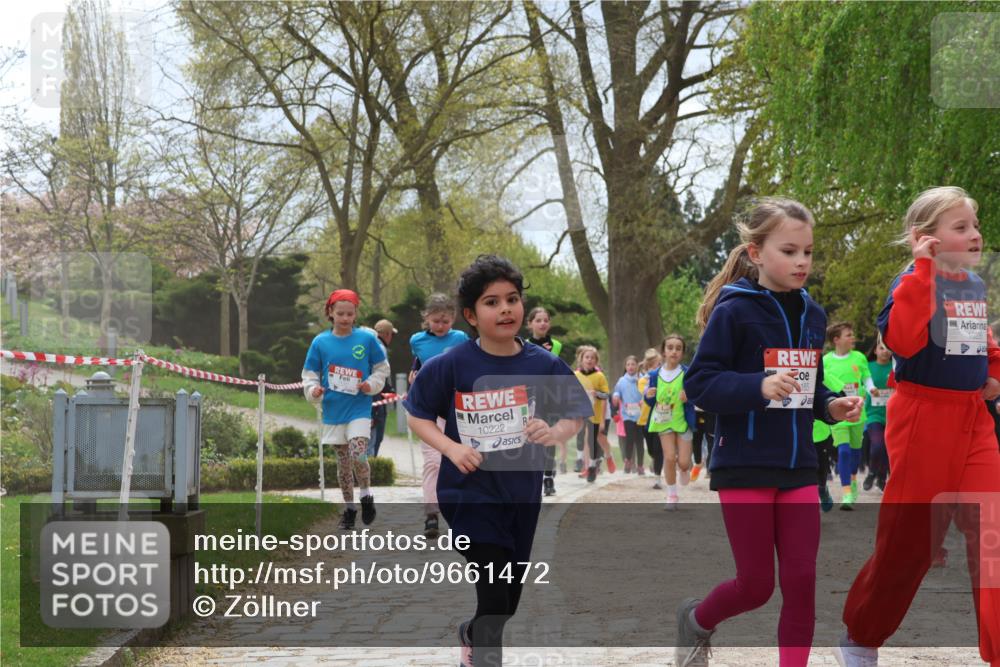 25.04.2026 - Das Zehntel Zöllner http://msf.ph/oto/9661472 25.04.2026 11:44:43 Laufen 10222, 165, 10226 meine-sportfotos.de