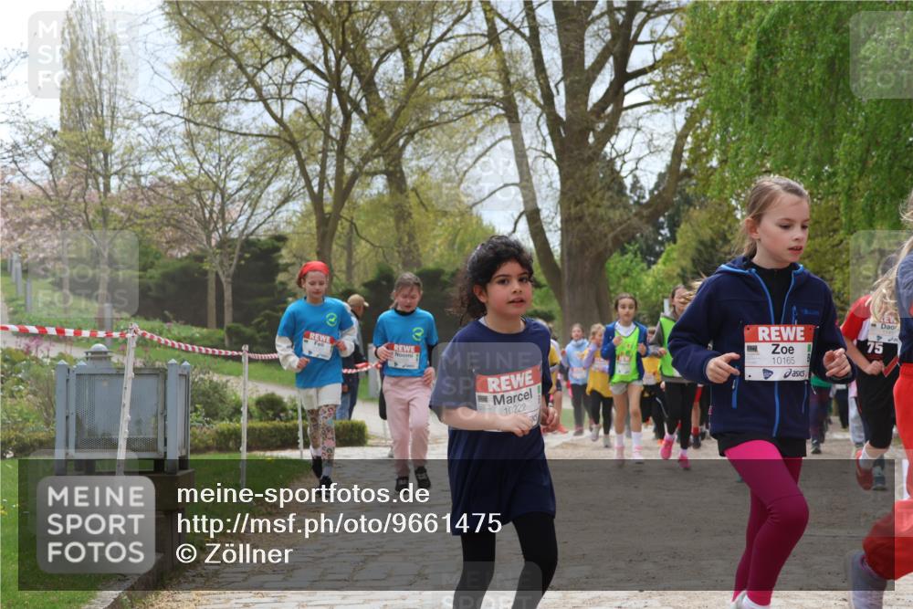 25.04.2026 - Das Zehntel Zöllner http://msf.ph/oto/9661475 25.04.2026 11:44:43 Laufen 10222, 10165, 75 meine-sportfotos.de