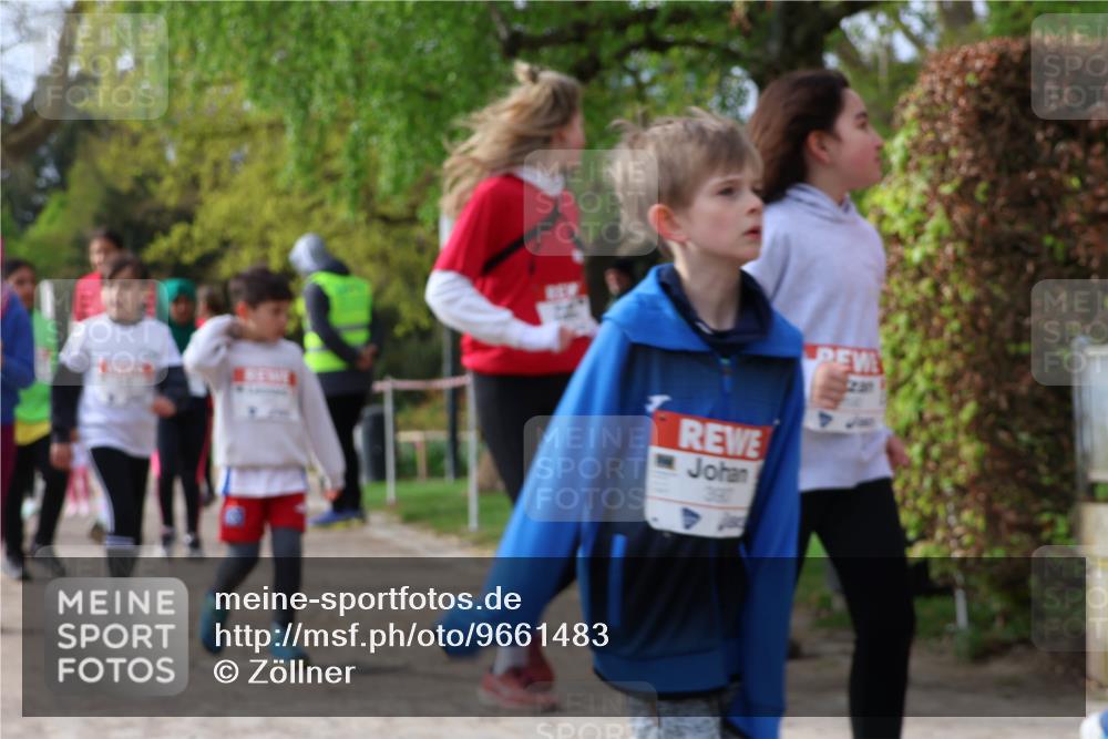 25.04.2026 - Das Zehntel Zöllner http://msf.ph/oto/9661483 25.04.2026 07:51:31 Laufen 390 meine-sportfotos.de