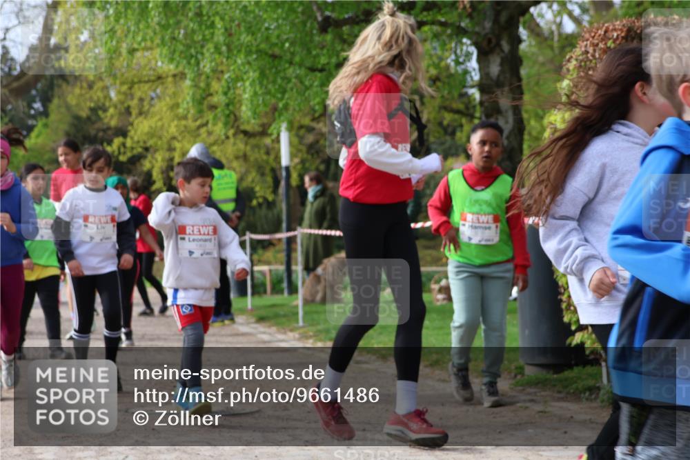 25.04.2026 - Das Zehntel Zöllner http://msf.ph/oto/9661486 25.04.2026 07:51:32 Laufen  meine-sportfotos.de