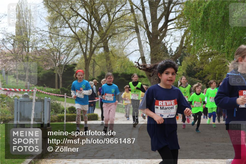 25.04.2026 - Das Zehntel Zöllner http://msf.ph/oto/9661487 25.04.2026 11:44:43 Laufen 10222 meine-sportfotos.de