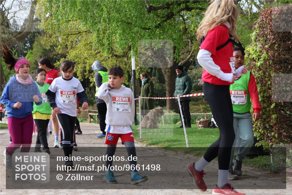 25.04.2026 - Das Zehntel Zöllner http://msf.ph/oto/9661498 25.04.2026 07:51:32 Laufen 3463, 1903, 3270 meine-sportfotos.de