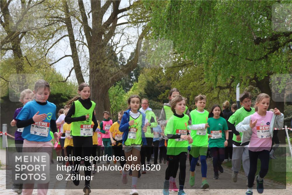 25.04.2026 - Das Zehntel Zöllner http://msf.ph/oto/9661520 25.04.2026 11:44:44 Laufen 11335, 12030, 11126 meine-sportfotos.de