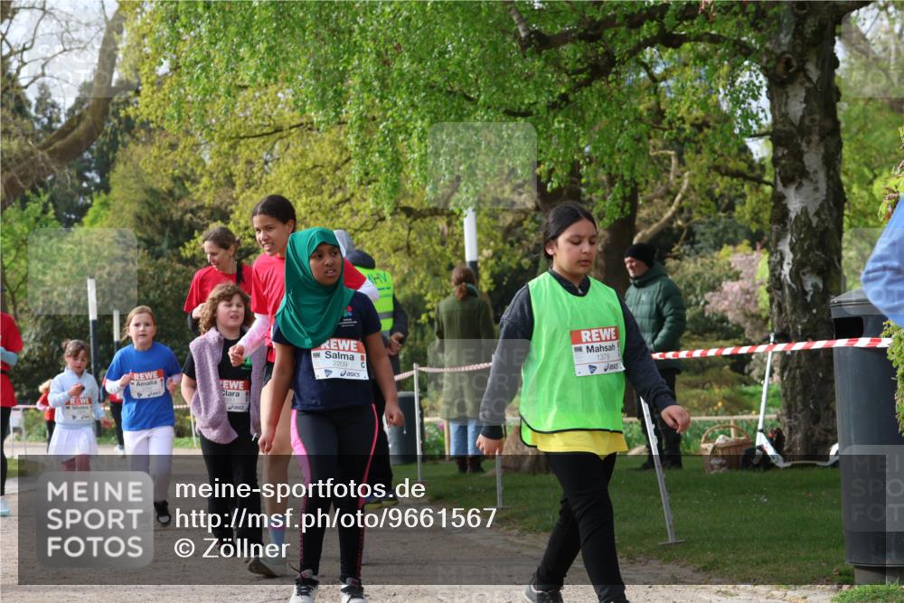 25.04.2026 - Das Zehntel Zöllner http://msf.ph/oto/9661567 25.04.2026 07:51:35 Laufen 2209, 1379 meine-sportfotos.de