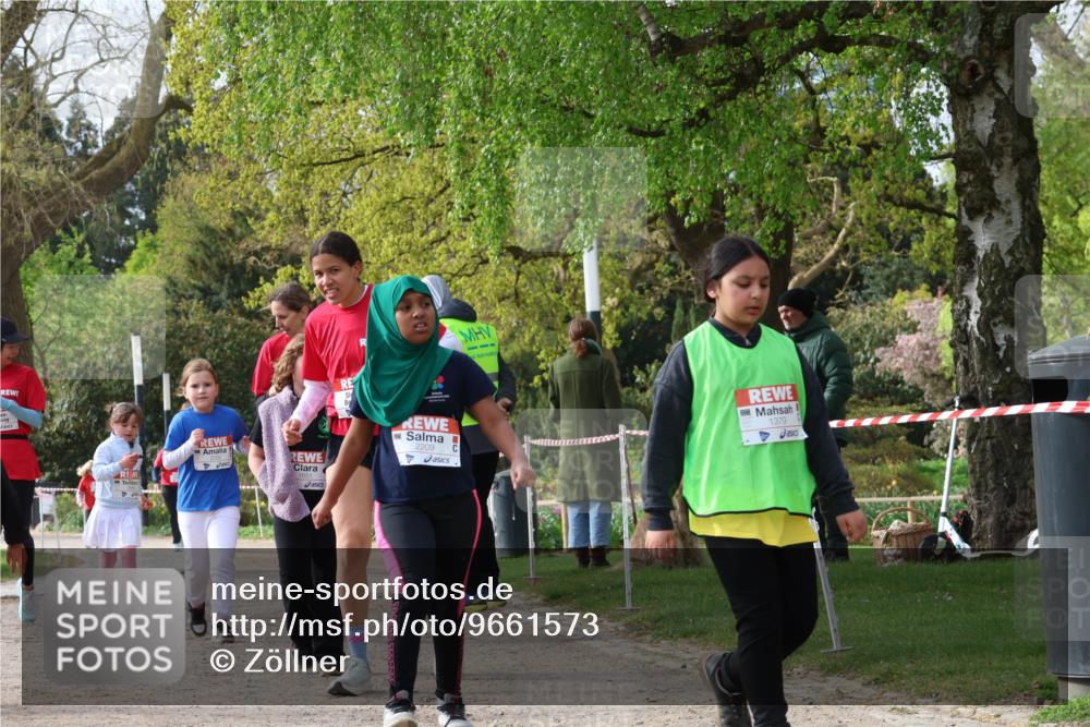 25.04.2026 - Das Zehntel Zöllner http://msf.ph/oto/9661573 25.04.2026 07:51:35 Laufen 1651, 2209, 1379 meine-sportfotos.de