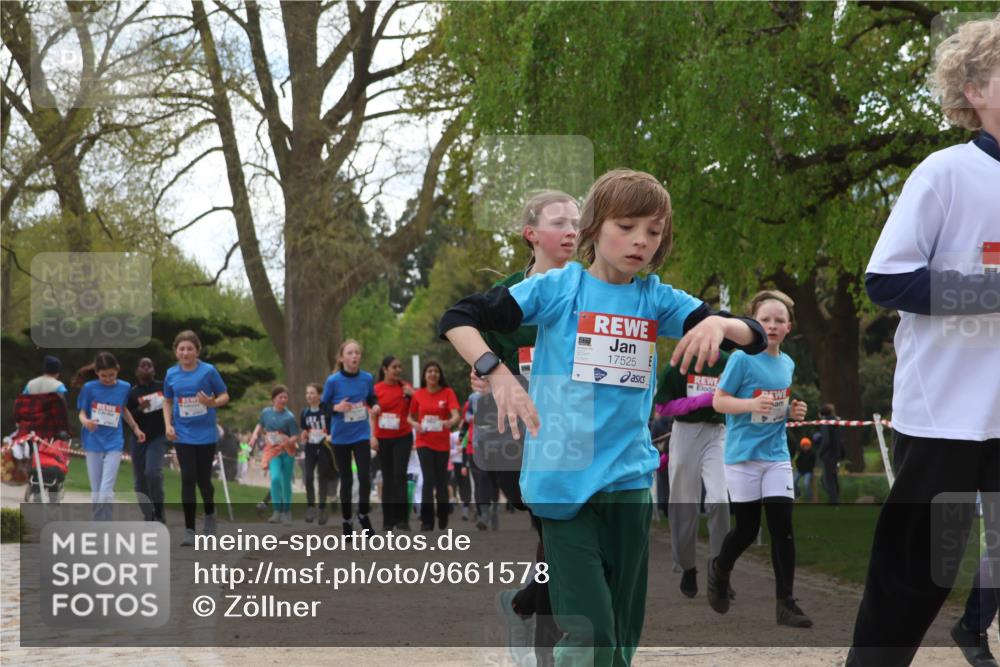 25.04.2026 - Das Zehntel Zöllner http://msf.ph/oto/9661578 25.04.2026 13:47:23 Laufen 17525 meine-sportfotos.de