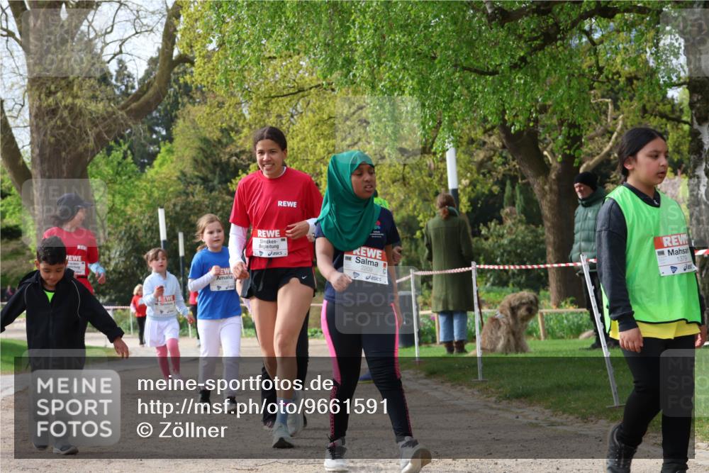 25.04.2026 - Das Zehntel Zöllner http://msf.ph/oto/9661591 25.04.2026 07:51:36 Laufen 2209, 1379 meine-sportfotos.de
