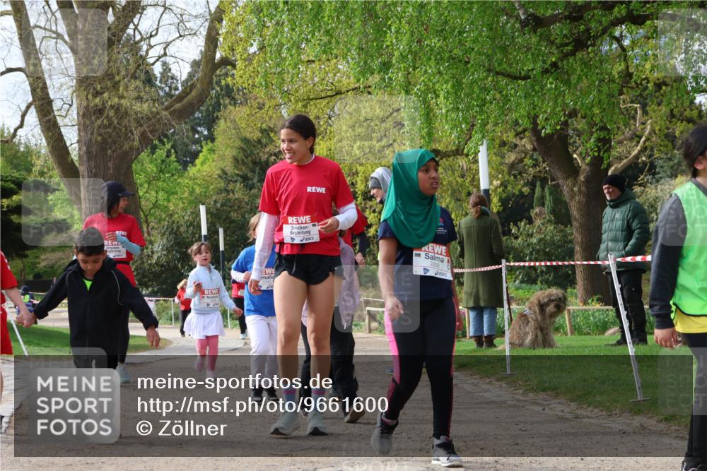 25.04.2026 - Das Zehntel Zöllner http://msf.ph/oto/9661600 25.04.2026 07:51:36 Laufen 2209 meine-sportfotos.de