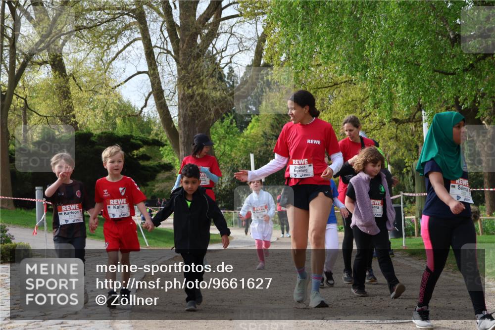 25.04.2026 - Das Zehntel Zöllner http://msf.ph/oto/9661627 25.04.2026 07:51:37 Laufen 370 meine-sportfotos.de