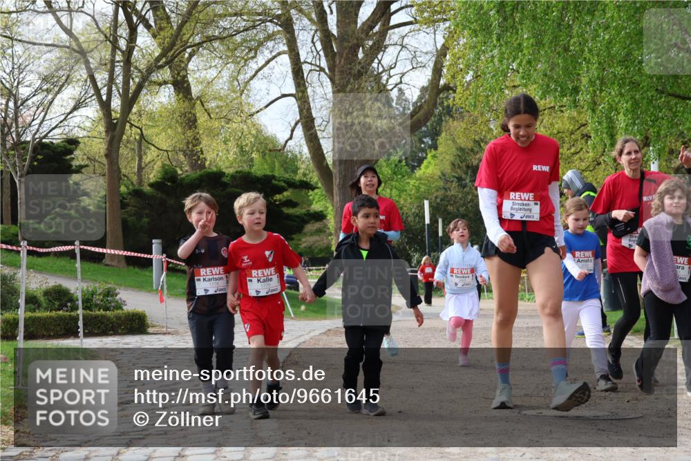 25.04.2026 - Das Zehntel Zöllner http://msf.ph/oto/9661645 25.04.2026 07:51:38 Laufen 310, 1776, 1775 meine-sportfotos.de