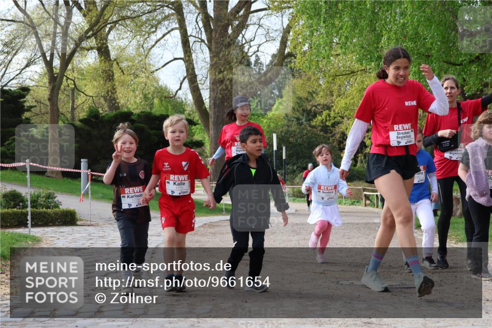 25.04.2026 - Das Zehntel Zöllner http://msf.ph/oto/9661654 25.04.2026 07:51:39 Laufen 1776, 1775 meine-sportfotos.de