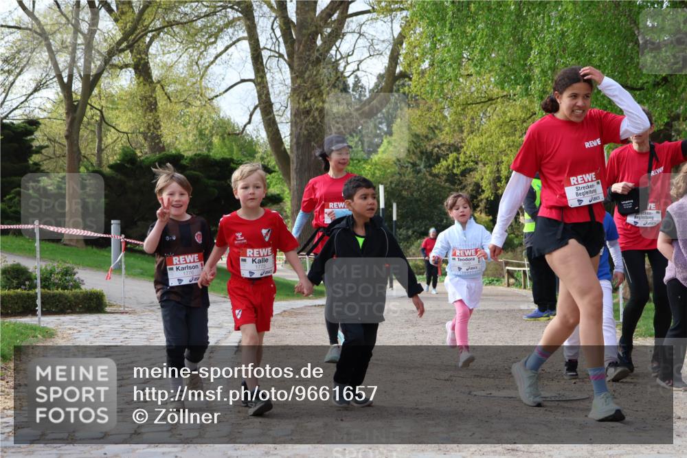 25.04.2026 - Das Zehntel Zöllner http://msf.ph/oto/9661657 25.04.2026 07:51:39 Laufen 340, 1776, 1775 meine-sportfotos.de