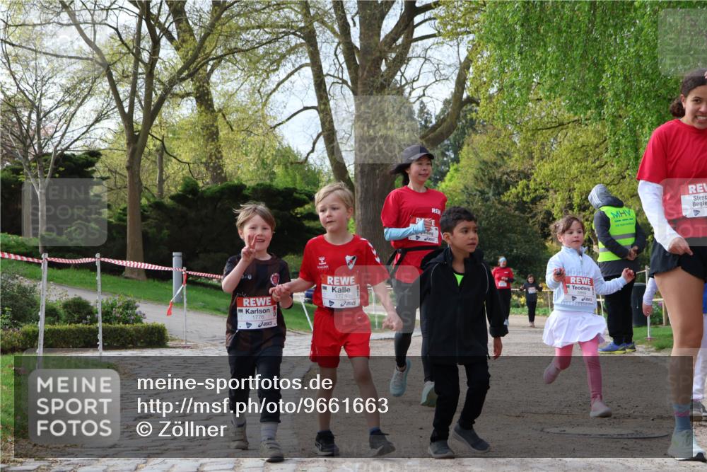 25.04.2026 - Das Zehntel Zöllner http://msf.ph/oto/9661663 25.04.2026 07:51:39 Laufen 1776, 1775 meine-sportfotos.de