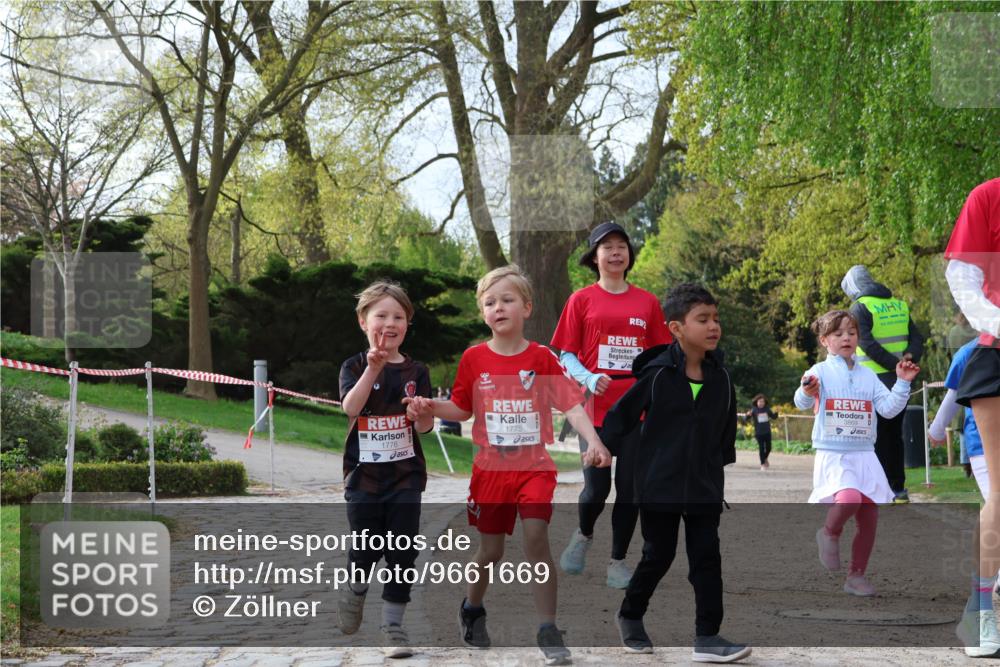 25.04.2026 - Das Zehntel Zöllner http://msf.ph/oto/9661669 25.04.2026 07:51:39 Laufen 1776, 1775 meine-sportfotos.de
