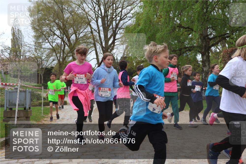 25.04.2026 - Das Zehntel Zöllner http://msf.ph/oto/9661676 25.04.2026 11:44:51 Laufen 11151, 11159 meine-sportfotos.de