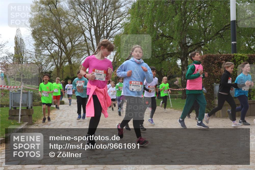 25.04.2026 - Das Zehntel Zöllner http://msf.ph/oto/9661691 25.04.2026 11:44:52 Laufen 11151, 11159 meine-sportfotos.de