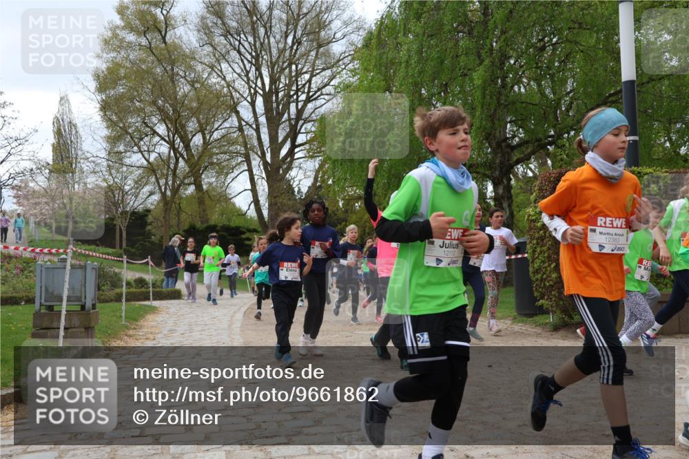 25.04.2026 - Das Zehntel Zöllner http://msf.ph/oto/9661862 25.04.2026 11:44:59 Laufen 12112, 12383 meine-sportfotos.de