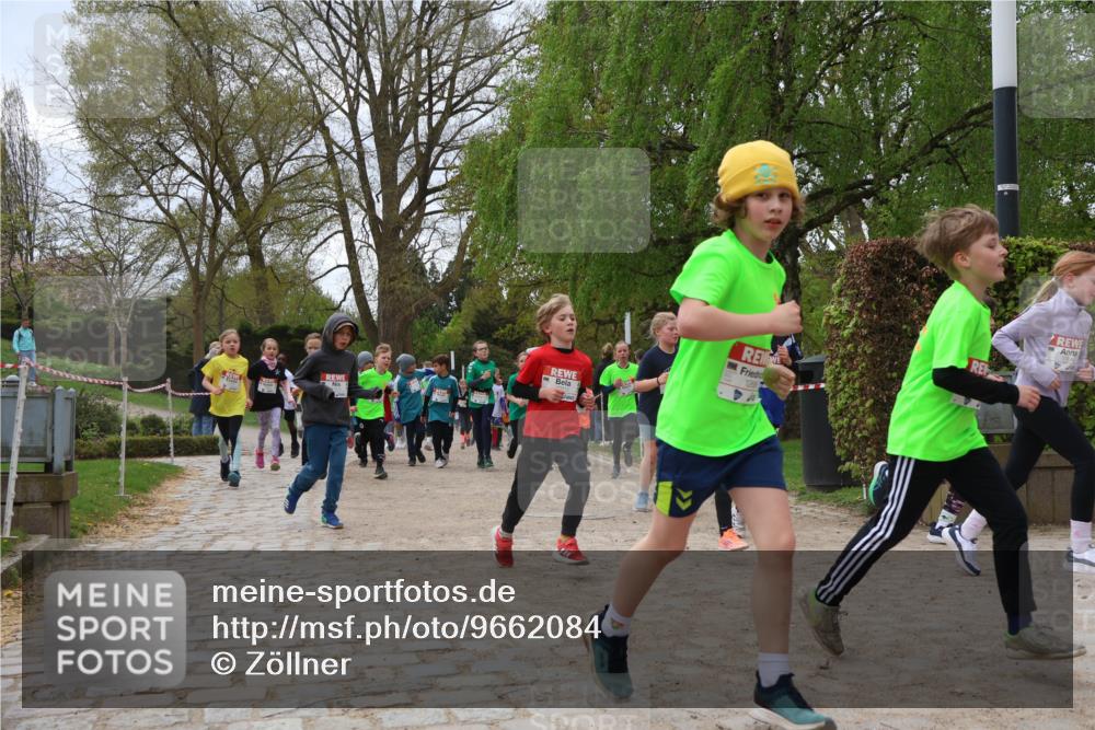 25.04.2026 - Das Zehntel Zöllner http://msf.ph/oto/9662084 25.04.2026 11:45:08 Laufen 126 meine-sportfotos.de